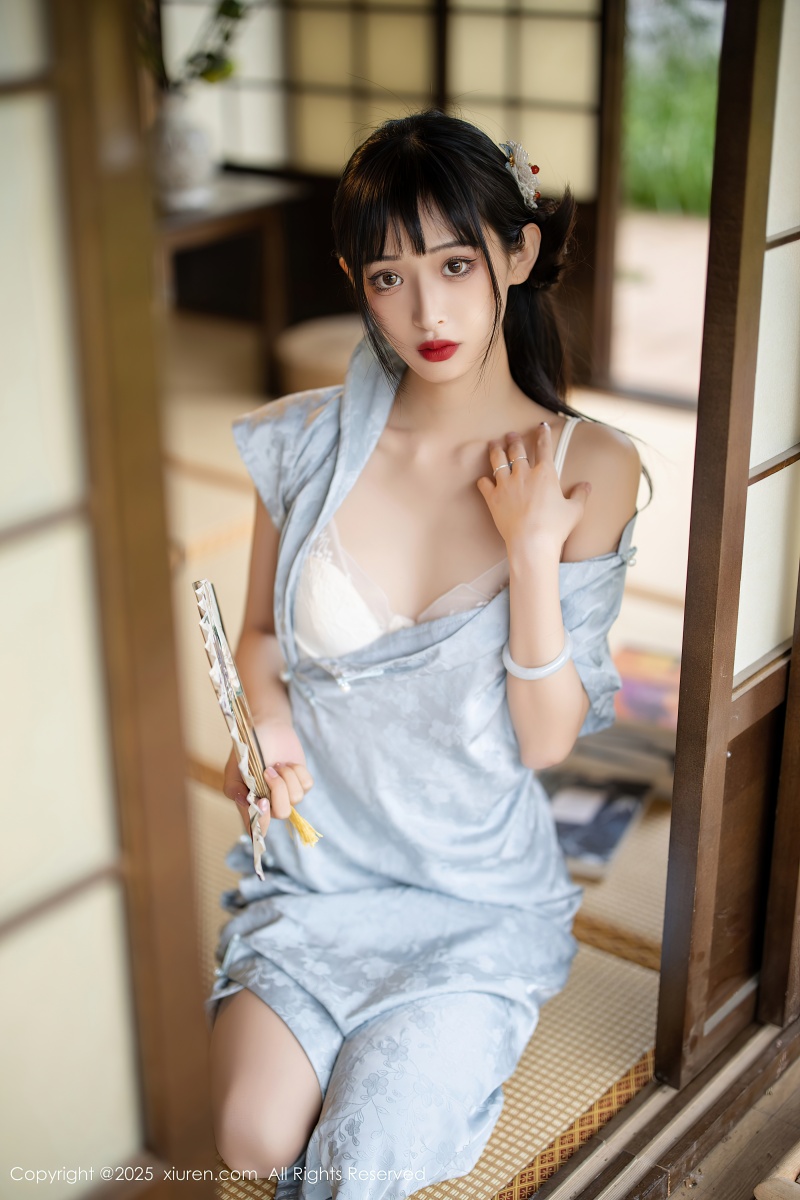 图片加载中...